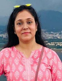 DR. PRACHI