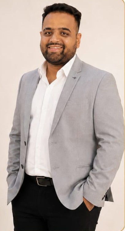 YASH RAJESH MAKAR